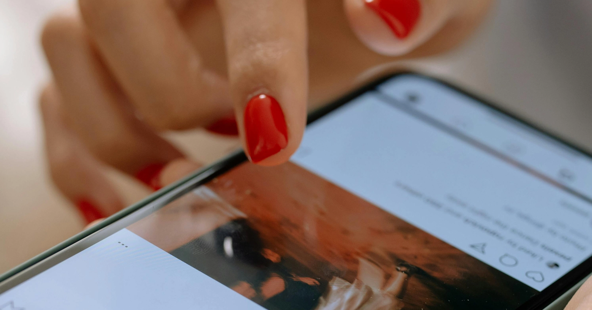 Iran prosecutes Instagram users over likes, legal group says