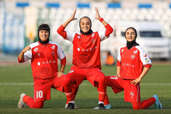 پرسپولیس ۲-۱ استقلال؛ سرخپوشان فاتح نخستین دربی زنان شدند
