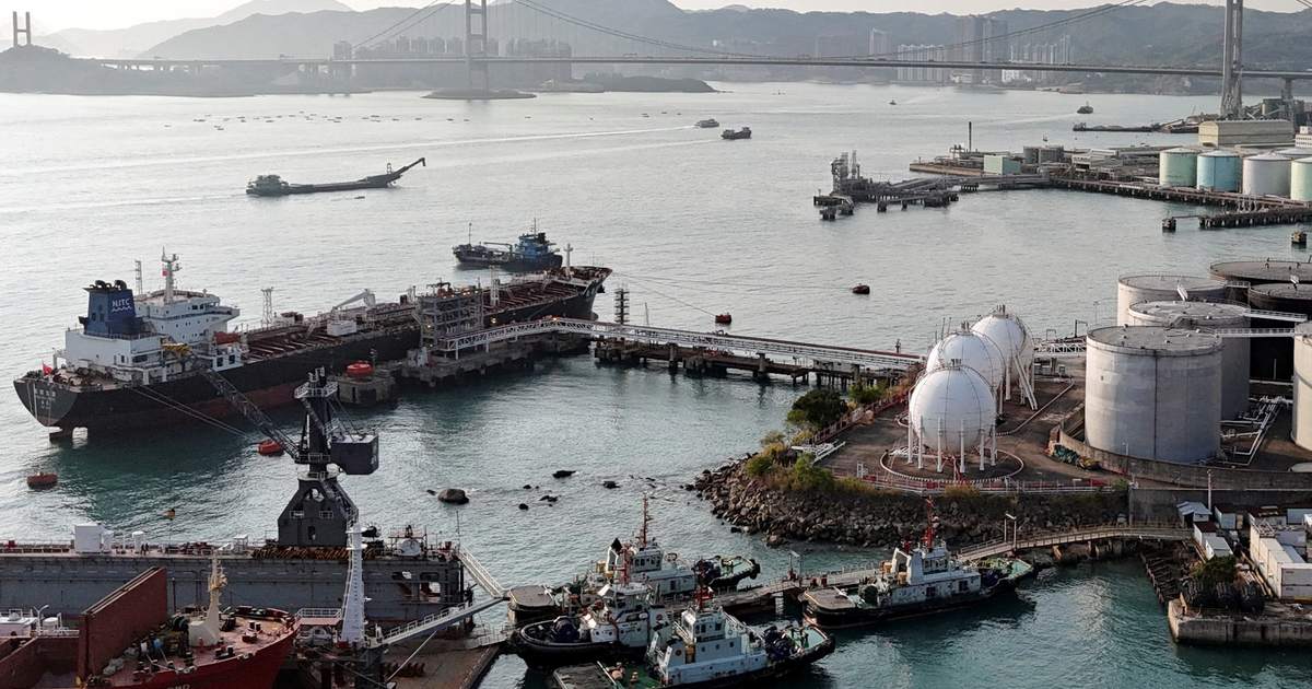 Oil price surge fuels Iran hardliners’ case against US deal