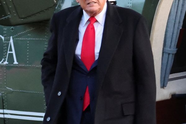 "سي إن إن": ترامب متشائم بشدة من تدخل أميركا في الحرب ضد إيران