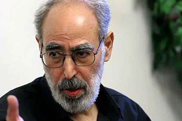 معارض إيراني من طهران : خامنئي يقف خلف هجمات تسمم مدارس البنات