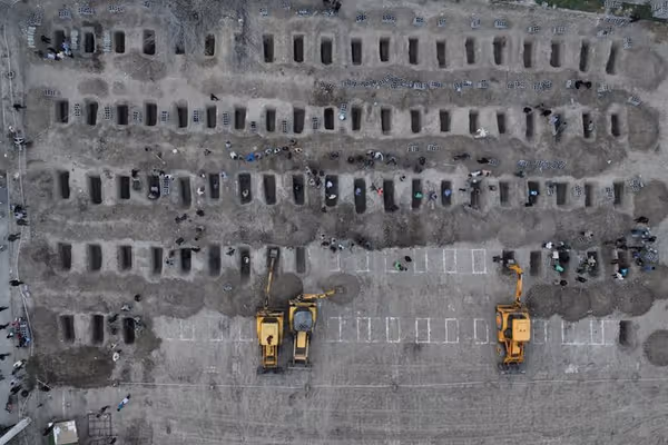 US Senators urge probe of strike that killed scores of children in Iran