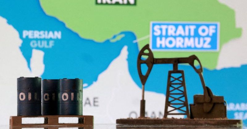 Sanctioned tanker carrying Iranian oil transits Strait of Hormuz