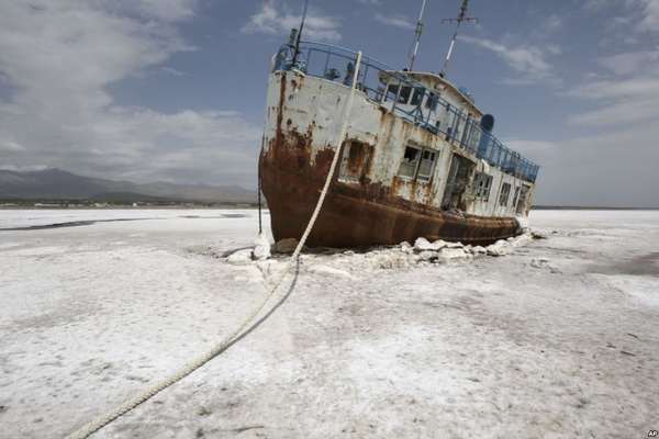 Iran’s Largest Lake On The Verge Of Disappearing – Official