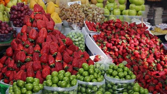 اتحادیه بارفروشان میدان مرکزی میوه و ترهبار از قیمتگذاری چغالهبادام و گوجه سبز خبر داد