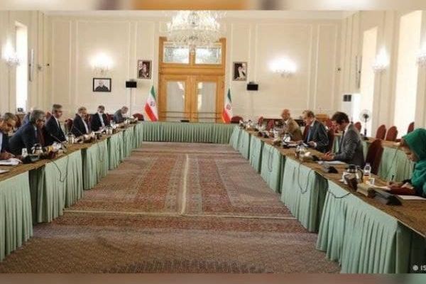 استمرار محادثات إحياء الاتفاق النووي خلال "الأيام المقبلة" في بروكسل