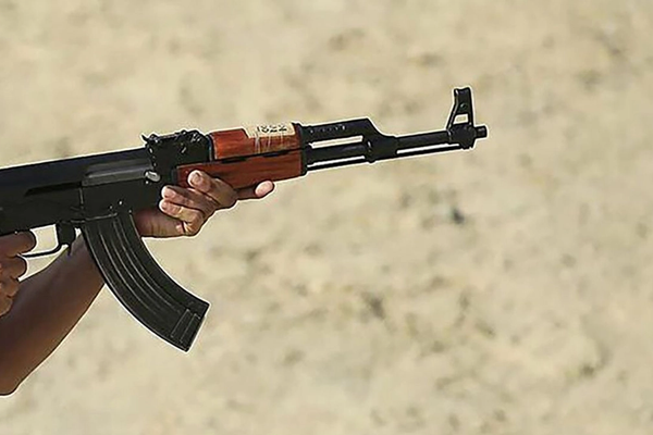 الحرس الثوري الإيراني يعلن عن مقتل 4 "إرهابيين" واعتقال 12 آخرين في حملة أمنية ببلوشستان