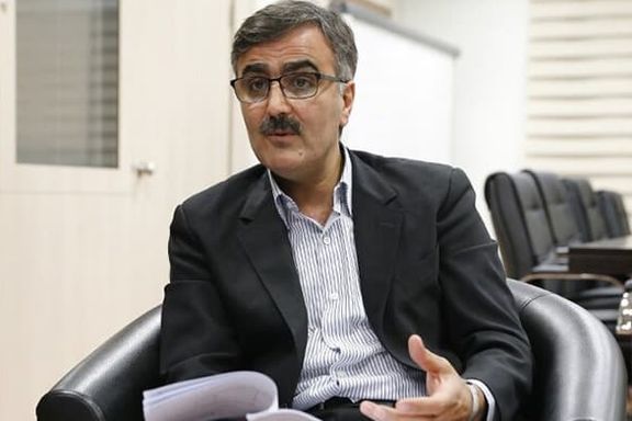 رییس بانک مرکزی با اشاره به بازار ارز و طلا: قطعا این شرایط را مدیریت میکنیم