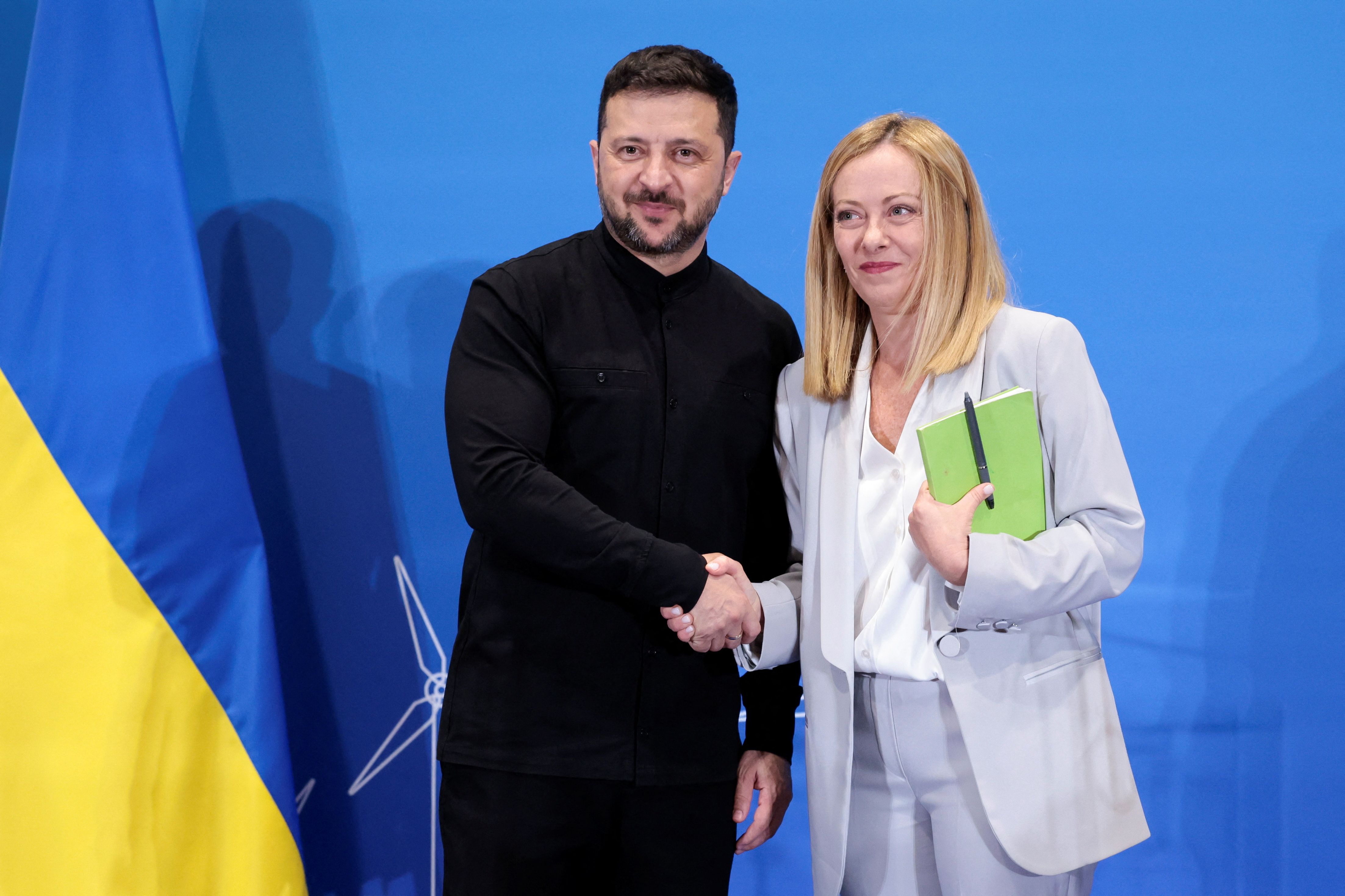 کنفرانس رم متعهد به پرداخت بیش از ۱۰ میلیارد یورو برای بازسازی اوکراین شد