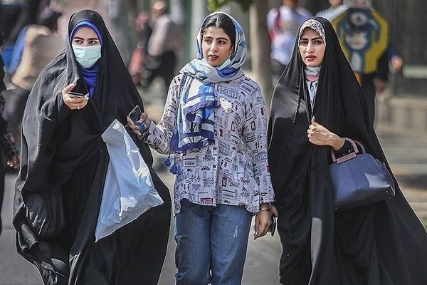 Iranian Clerics Criticize Neglecting Corruption and Enforcing Hijab