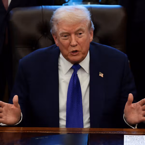 مذاکره و تسلیم یا جنگ؛ ترامپ کدام گزینه را در مقابل جمهوری اسلامی برمیگزیند؟