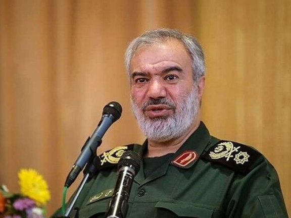 جانشین فرمانده کل سپاه پاسداران: نوعروسان فرزندآوری را در برنامه قطعی خود قرار دهند