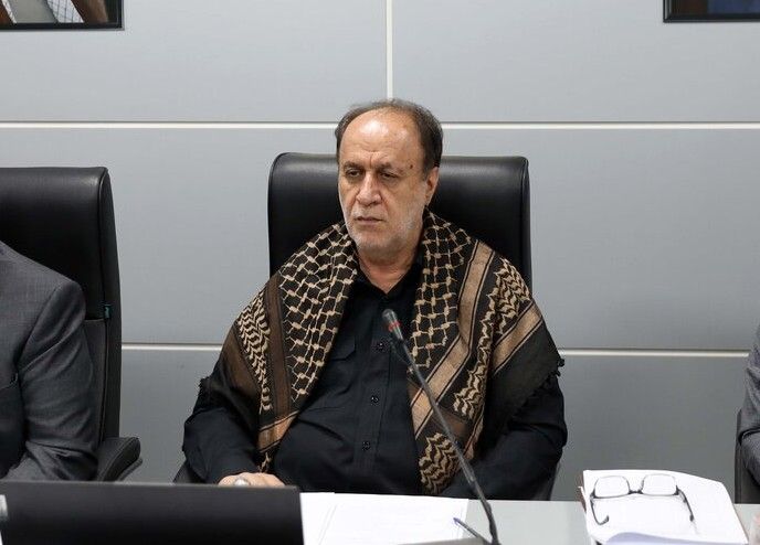نایب&zwnj;رییس مجلس: مردم ایران در انتظار غرق شدن آل ترامپ در تنگه هرمز هستند