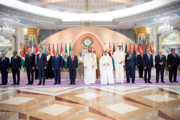 Arab Leaders pose for a family photo ahead of the Arab League Summit in Jeddah, Saudi Arabia, May 19, 2023.