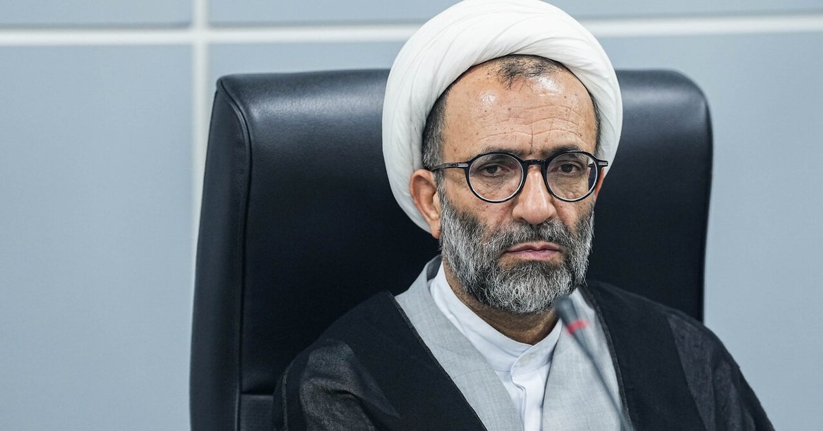 Iran lawmaker calls cabinet opposition to 'infiltration' report illegal