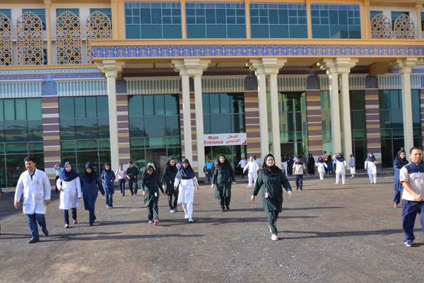 «بیمارستان ایرانیان» در دبی پیش از پایان مهلت تخلیه، تعطیل شد