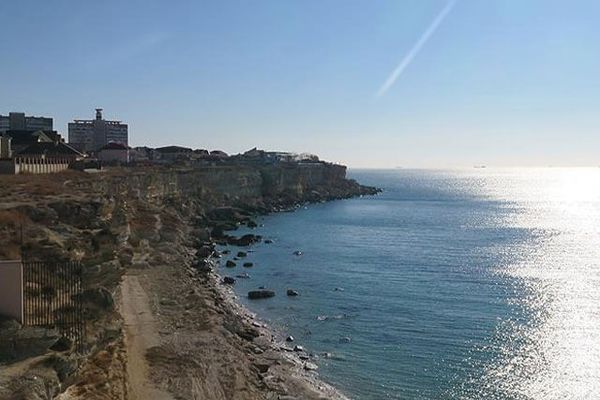 مسؤول إيراني: مياه بحر قزوين تقترب من تسجيل أدنى منسوب لها خلال 500 عام