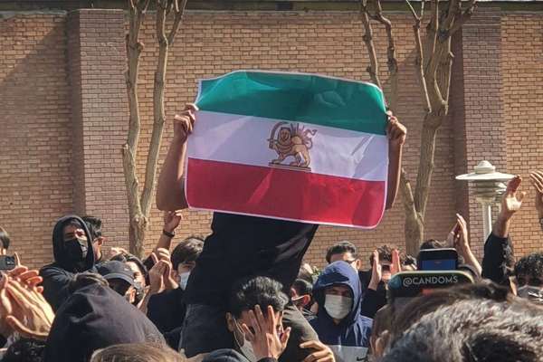 نماینده پارلمان استرالیا: مردم ایران و مطالبات آنان برای آزادی نباید در حاشیه قرار گیرند