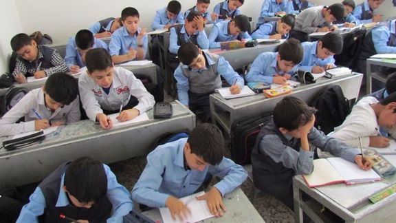 استاندار تهران: با کمبود ۱۳ هزار کلاس درس در این استان مواجهایم