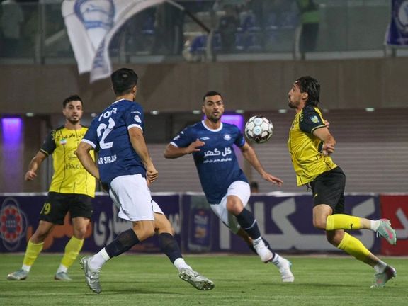 گلگهر ۱-۱ سپاهان؛ توقف سپاهان در سیرجان در شب قهر تیم داوری!