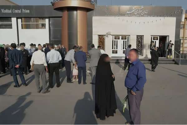 Women protesters held in basement ward at northeastern Iran prison