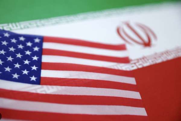 نیویورکپست: نهایی شدن توافق صلح برای بازگشایی تنگه هرمز ممکن است تا یک هفته طول بکشد