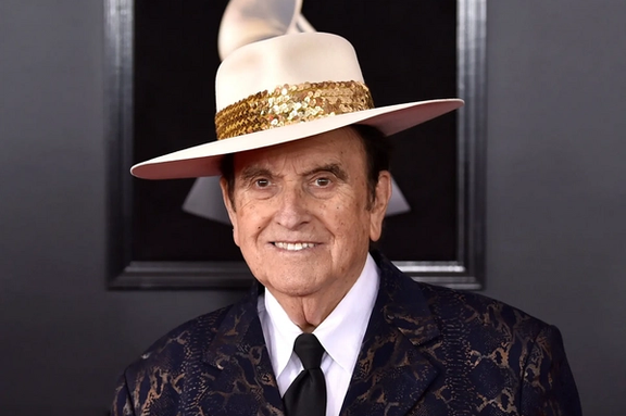 بابی آزبورن، خواننده و نوازنده ماندولین، در سن ۹۱ سالگی درگذشت