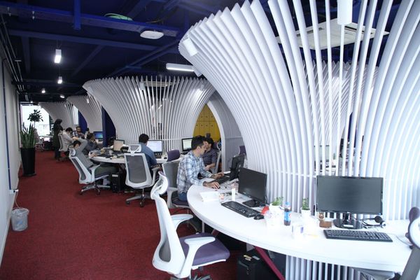 بعد فضيحة القرصنة الكبرى.. شركة "توسن" تخضع للتحقيق بعد اختراق أكثر من 20 بنكًا إيرانيًا