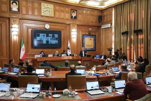 شورای شهر تهران یک فوریت طرح «ممنوعیت تبلیغ کالاهای اسرائیلی» در سطح شهر را تصویب کرد