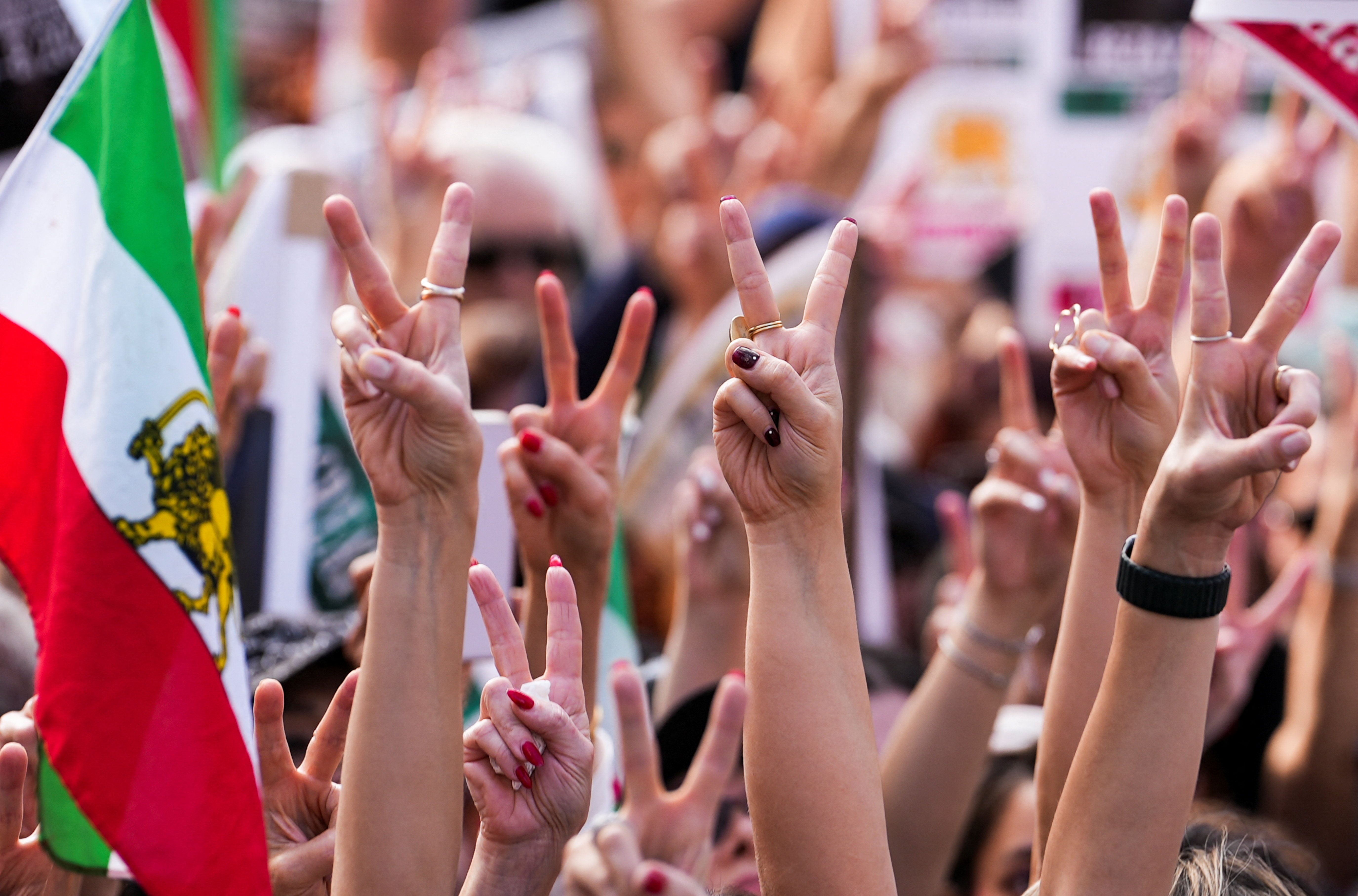 World Economic Forum pulls invite for Iran foreign minister