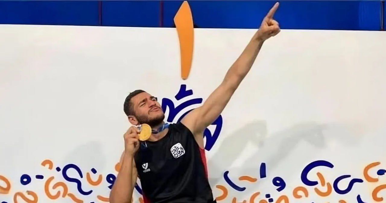 جمهوری اسلامی، احمد خسروانی، بسکتبالیست و دانشجوی دانشگاه شریف را کشت