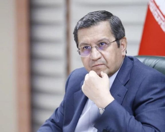 عبدالناصر همتی: اجازه گرفتن از آمریکا برای خرید غذا و دارو با پول خودمان خوشحالی دارد؟