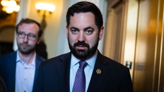 عضو في "النواب" الأميركي: التوقف الكامل عن تخصيب اليورانيوم شرط لأي اتفاق مع طهران