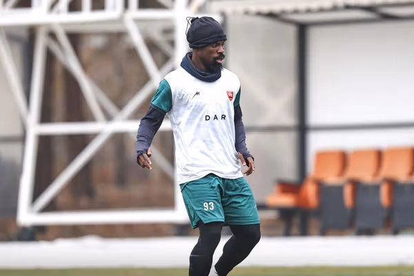 سرژ اوریه، فرشاد احمدزاده و امیرحسین پیروانی از پرسپولیس جدا شدند