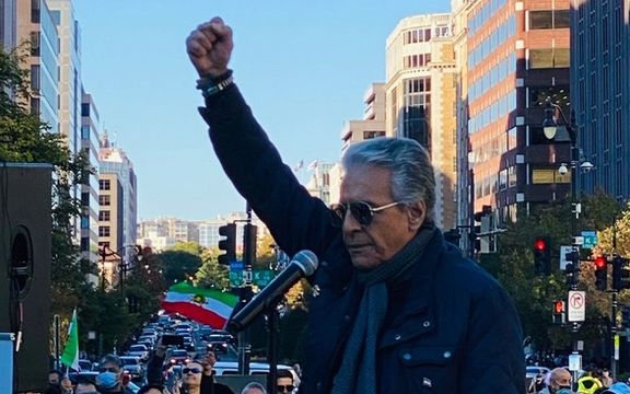 ایرانیان یاد فرامرز اصلانی را در رسانههای اجتماعی گرامی داشتند