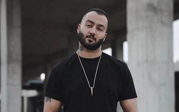 توماج صالحی به دلیل انتشار آهنگ «تیفوس» محاکمه شد