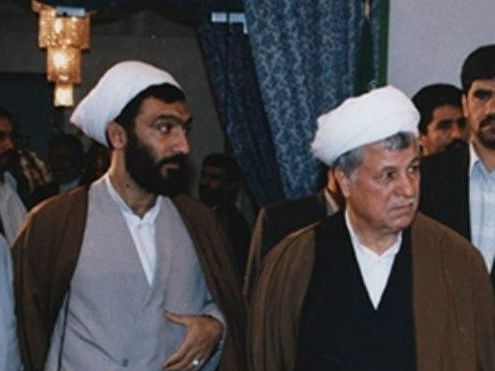 مصطفی پورمحمدی در دوره قتلهای زنجیرهای و ترور رستوران میکونوس، قائم مقام و معاون وزارت اطلاعات در دولتهای اکبر هاشمی رفسنجانی و محمد خاتمی بود