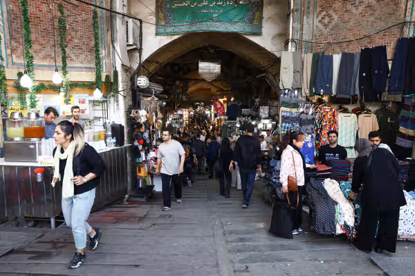 US should use Iran talks leverage to help Iranian people, veteran journalist says