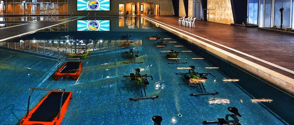 در نبود ناجیان غریق؛ یک فرد جوان در استخر انقلاب غرق شد و جان باخت