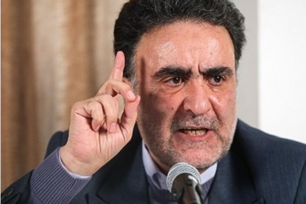 ناشط سياسي مسجون: خامنئي مسؤول عن النتائج الكارثية لعودة "دوريات شرطة الأخلاق"