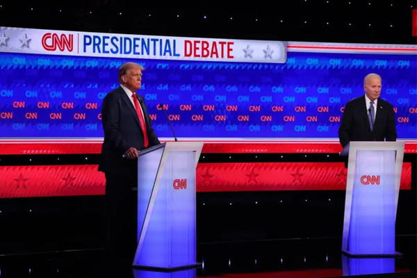 في المناظرة الأولى.. ترامب: جعلت إيران مفلسة.. وبايدن: هاجموا قاعدتنا ولم تفعل شيئاً