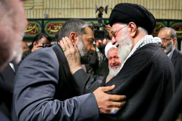Eulogists Are Khamenei's Favorite Politicians, Mob Influencers