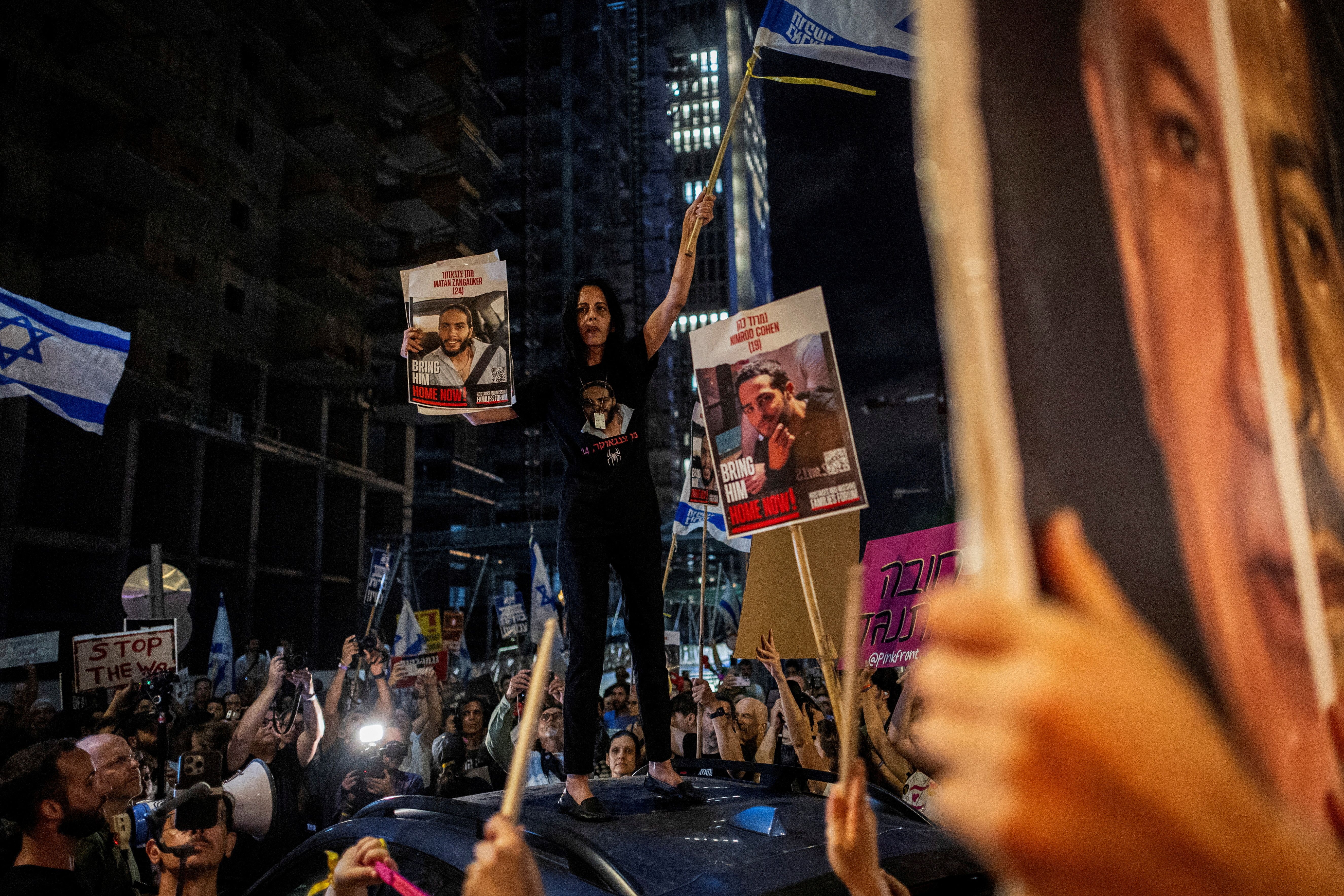 تظاهرات برای آزادی گروگان‌های اسرائیلی در بند حماس، تل‌آویو، ۹ تیر