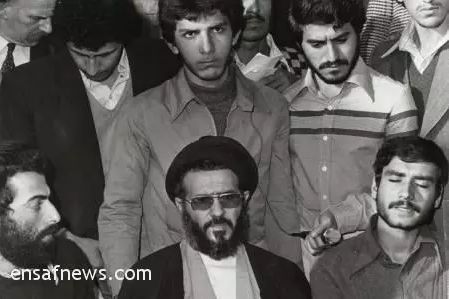 Asgharzadeh, during the hostage-taking in the US embassy (sitting on the right).