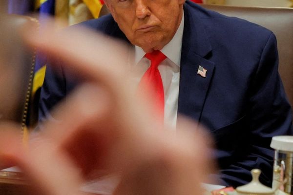 سفير أميركي سابق: ترامب خاض الحرب مع إسرائيل ضد إيران وخاطر بمسيرته الرئاسية