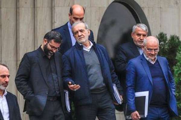 فرانس۲۴: حکومت ایران میان فشار هستهای آمریکا و موج تازه اعتراضات