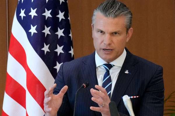 سفر وزیر جنگ ایالات متحده به سئول با هدف گسترش نقش نیروهای آمریکایی مستقر در کره جنوبی