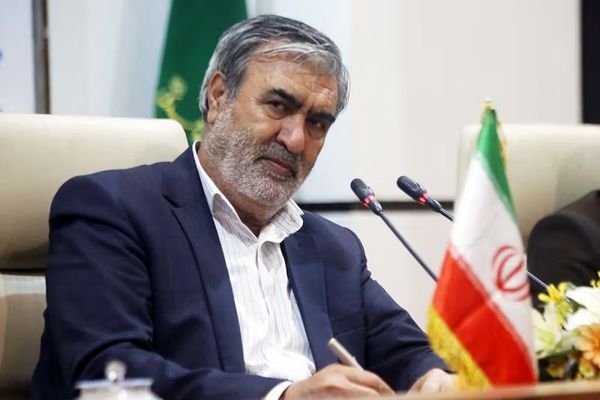 برلماني إيراني يتهم أذربيجان بتسهيل عبور الطائرات الإسرائيلية خلال حرب الـ 12 يومًا