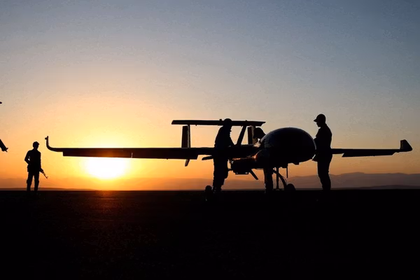 نیوزویک: پهپادهای درخواستی ونزوئلا از ایران میتوانند پایگاههای آمریکا را هدف قرار دهند