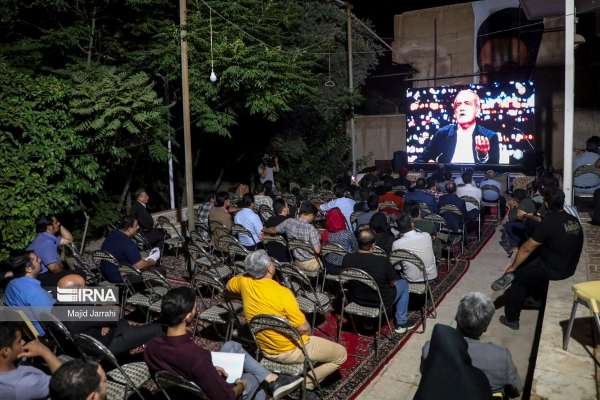 Iran’s Hardliner Candidates Dismiss Impact of Sanctions in Debate